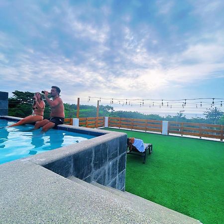 Hotel Ummagumma Montañita エクステリア 写真